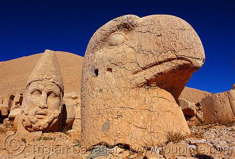 nemrut dagi, eagle head