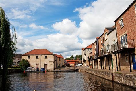 Ripon in North Yorkshire. This is the end of the Ripon canal. Ripon, In 2015, Barge, North ...