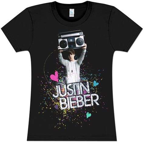 Justin Bieber: Justin Bieber's Awesome T-Shirts Collection for his Fans