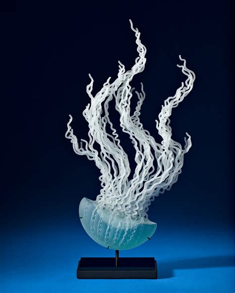 Sea-themed glass sculptures by K. William LeQuier – Vuing.com