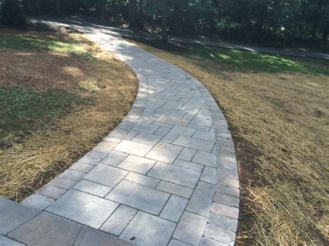 Backyard Paver Path Ideas: Transform Your Outdoor Space With These ...