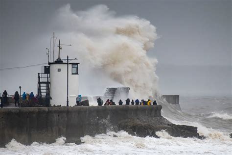 Storm Francis: How the Met Office picks the names for storms | WIRED UK