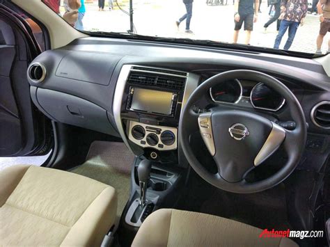 Interior-Nissan-Grand-Livina-2018-baru | AutonetMagz :: Review Mobil dan Motor Baru Indonesia