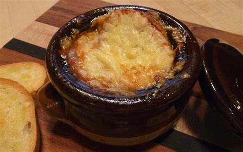 Heavenly French Onion Soup Gratinée — DEER CREEK CHEESE