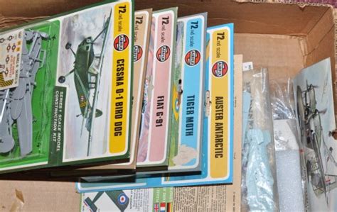 Lot 1063 - Airfix 1/72 scale model kits, in bags and