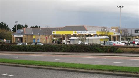 Morrisons petrol station, Morecambe © Graham Robson cc-by-sa/2.0 :: Geograph Britain and Ireland