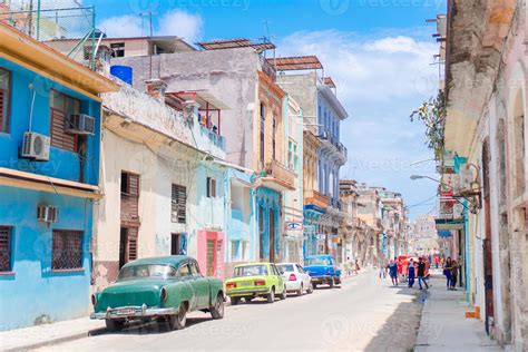 Authentic view of a street of Old Havana with old buildings and cars 17708465 Stock Photo at ...