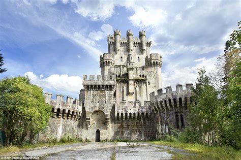 Butron Castle goes on auction block with starting bid of £2.7m | Daily Mail Online