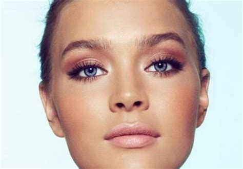 Tips On Doing Causal Day Time Makeup - Style.Pk