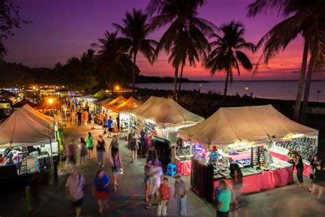 10 Facts About Mindil Beach Sunset Market - Facts.net