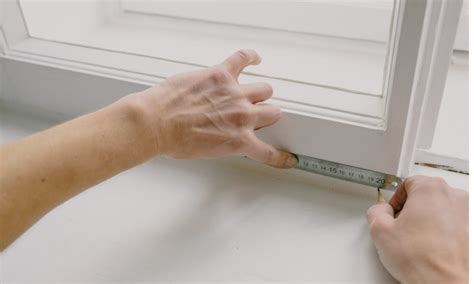 Expert Guide: Best Tools for Efficient window Blinds Installation