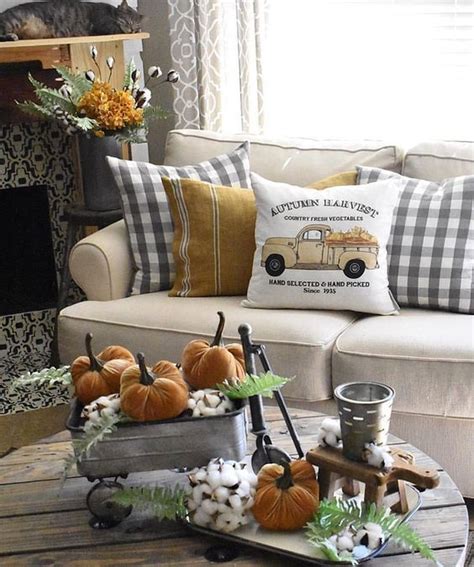 38 The Best Fall Living Room Decor Ideas Because Autumn Is Coming - HMDCRTN