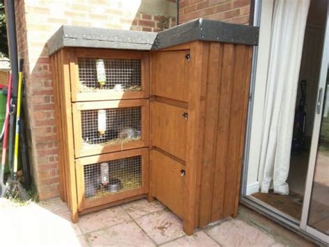 Rabbit Hutches Made from Pallets | Pallet Wood Projects