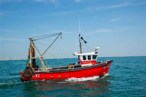 [Withdrawn] Small Fishing Vessel Code enters into force - GOV.UK