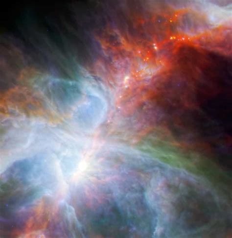 Pulsating embryonic stars in the Orion Nebula imaged by infrared telescopes