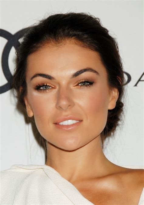 GrinReads: Serinda Swan