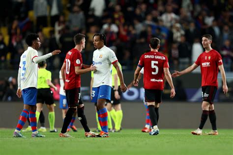 Real Madrid staff member was in attendance for Barcelona vs Osasuna ...