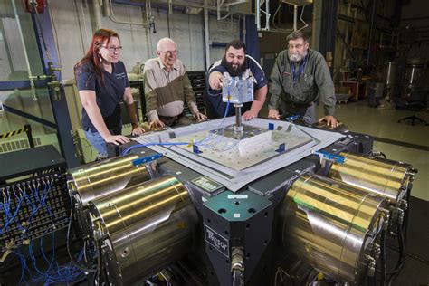 Sandia's new vibration table promises different ways of testing