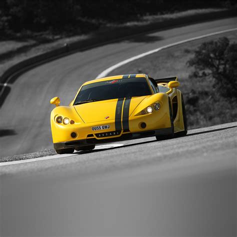 Fast Fun Cars: 2009 Ascari A10