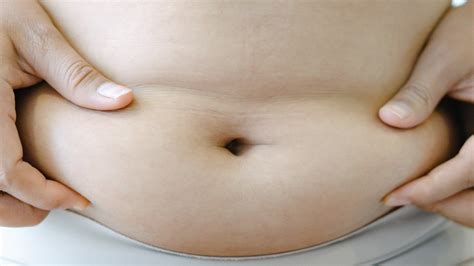 The Most Common Questions About Belly Buttons Answered