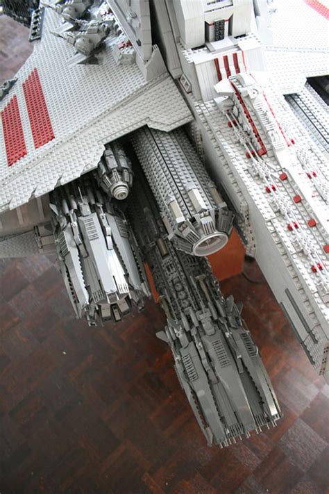 8ft Lego Venator Class Star Destroyer (video)