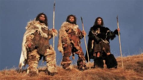 10 Facts about Cavemen - Fact File