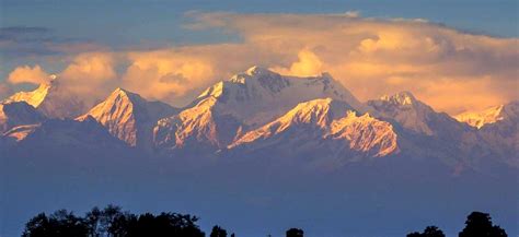 Mount Kanchenjunga Ascent: Unveiling the Pinnacle of Himalayan Adventure