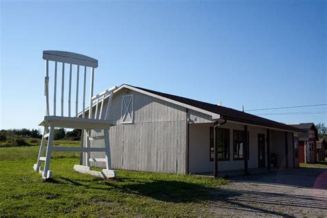 Large Rocking Chair in Austinburg, Ohio. | Roadside attractions, Ohio ...