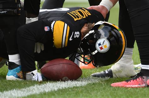 Kenny Pickett injury update with 'not good' latest on Pittsburgh ...