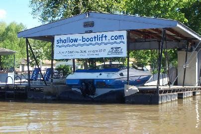 shallow-boatlift.com