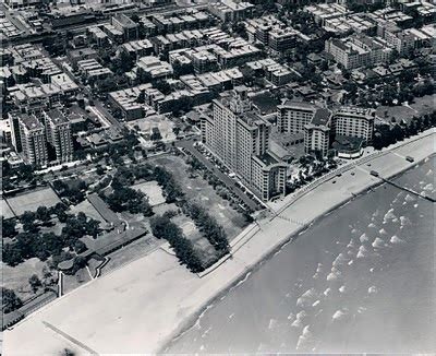 Uptown Chicago History: Aeriel View of Edgwater Chicago, 1936, with ...