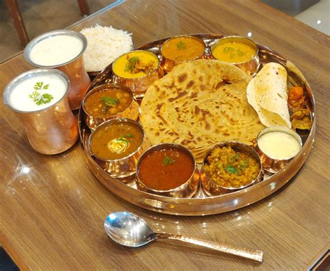 Amritsar Express: Authentic Punjabi Cuisine In Malad West | LBB