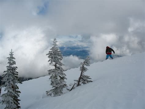 Sandpoint Idaho snow sports, skiing and snowboarding - Sandpoint Online