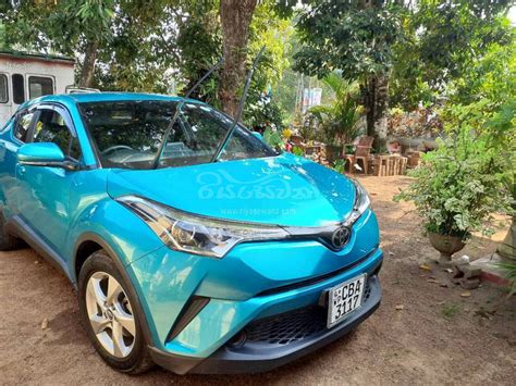Toyota CHR Used 2016 Petrol Rs. 13500000 Sri Lanka