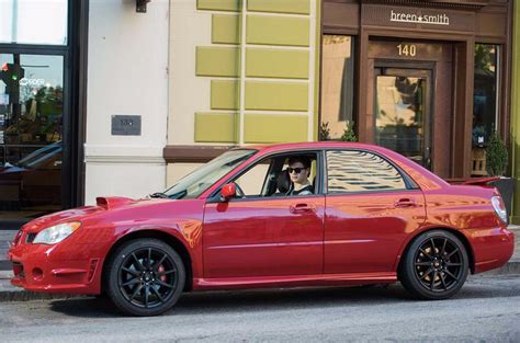 El Subaru WRX de Baby Driver a subasta: un coche de cine