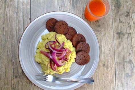 Mangú con salami de seitan | VIVA|VEGETARIANO