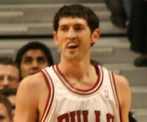 Kirk Hinrich Biography - Facts, Childhood, Family Life & Achievements