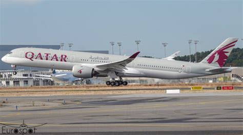 Qatar airways receives its 24th A350-1000