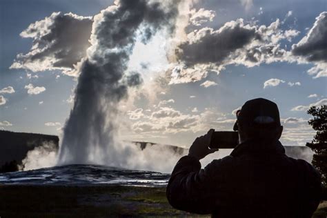 11 Yellowstone Photography Tips