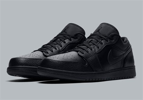 Air Jordan 1 Low Triple Black 553558-091 | SneakerNews.com