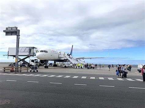 Flying in the Azores | Inter Island Flights | SATA Azores Airlines | TripTins