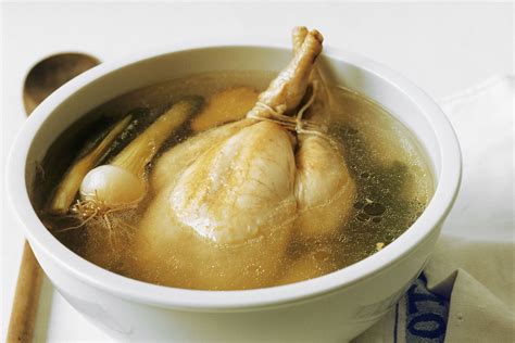 Poaching Cooking: Definition and Recipes - Fine Dining Lovers