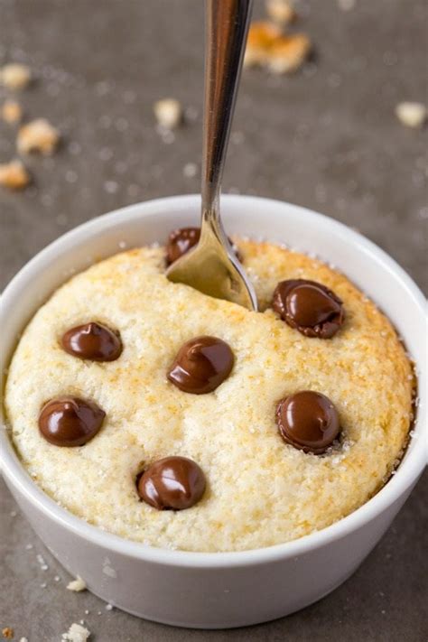 Healthy 1 Minute Low Carb Vanilla Mug Cake