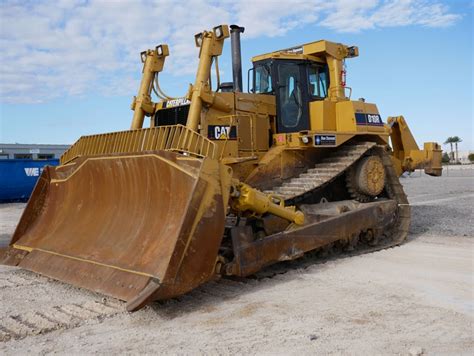 Bulldozer Buyers - Sell Electrical Surplus at Davis Exporters ...