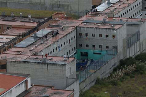 Ecuador: Inmates in prison takeover free 57 hostages after 24-hour standoff