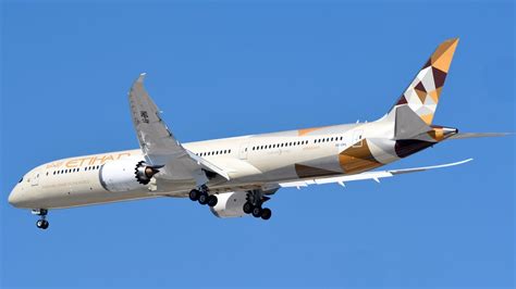 Etihad Airways Fleet Boeing 787-10 Dreamliner Details and Pictures