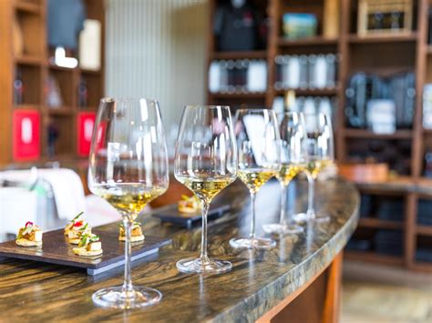 The Best Places for White Wine Tasting - The Visit Napa Valley Blog