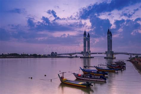 Terengganu Drawbridge with Beautiful Sunset Stock Photo - Image of drawbridge, building: 185975512