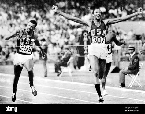 Peter norman 1968 olympics hi-res stock photography and images - Alamy