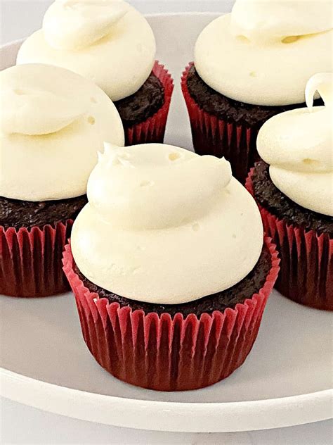 Easy Cream Cheese Frosting Recipe